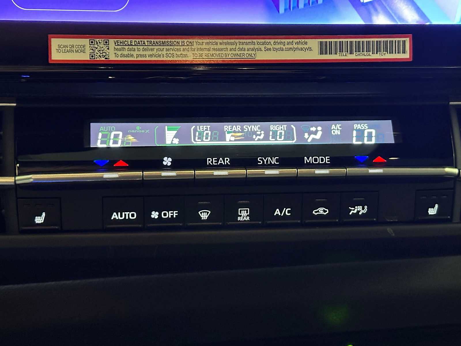 Certified 2025 Toyota Sienna XSE image 15