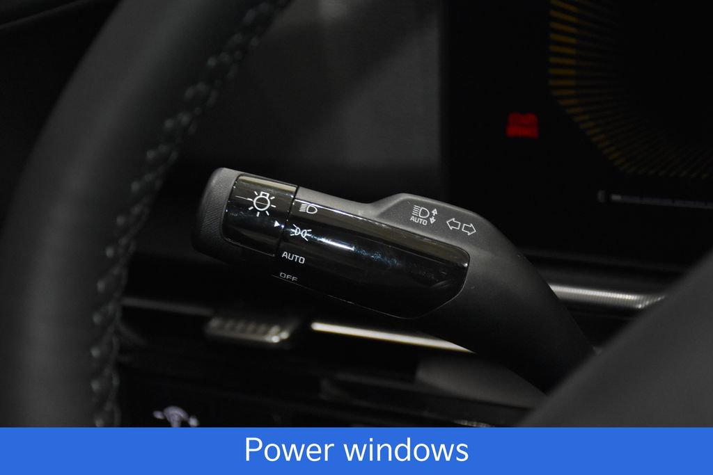 New 2026 Kia Sportage EX w/ EX Panorama Roof Package image 10