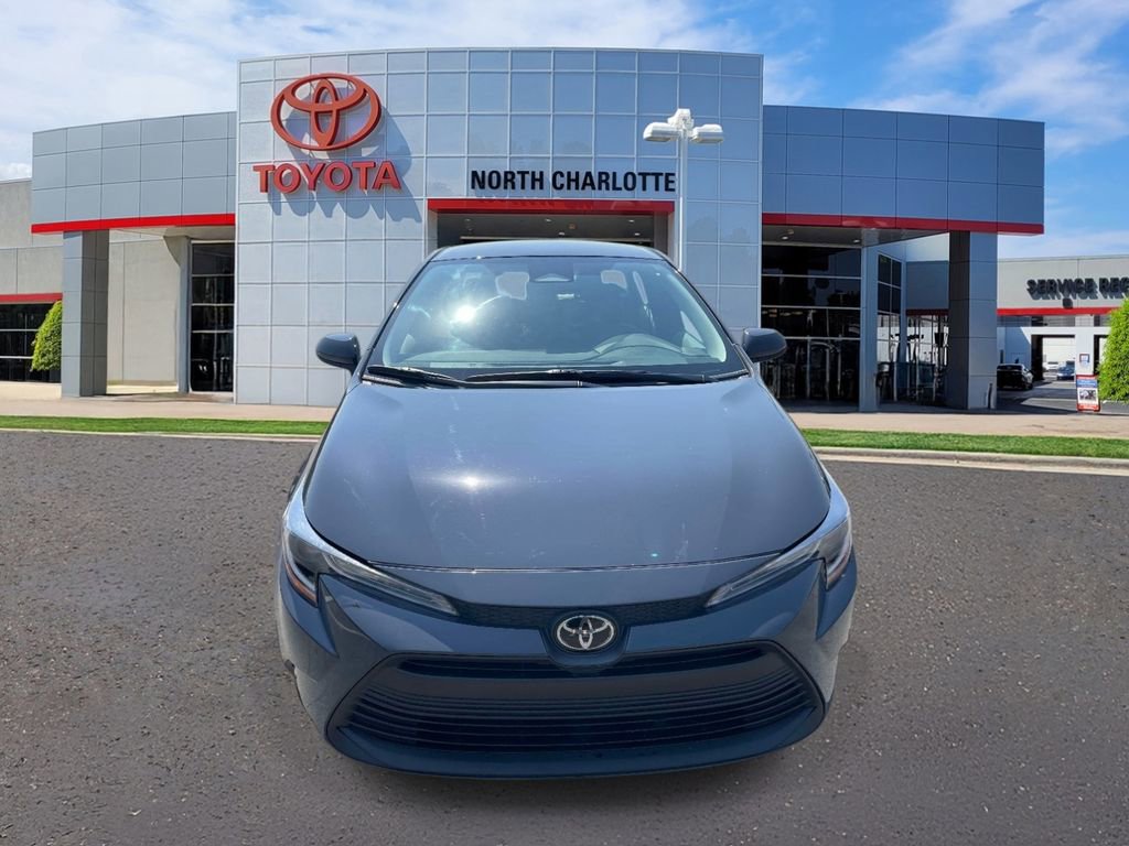 Used 2024 Toyota Corolla LE image 4