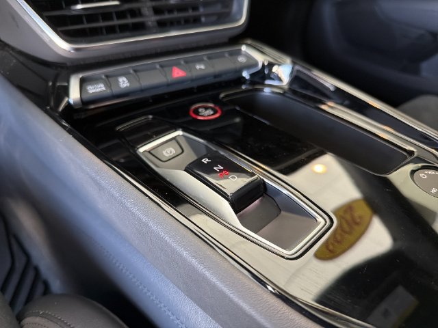 Used 2022 Audi e-tron GT Premium Plus AWD/4WD image 28