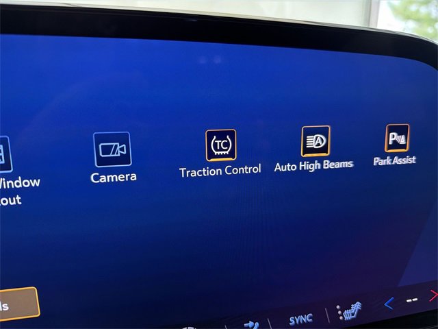 Certified 2025 Chevrolet Traverse LT image 31