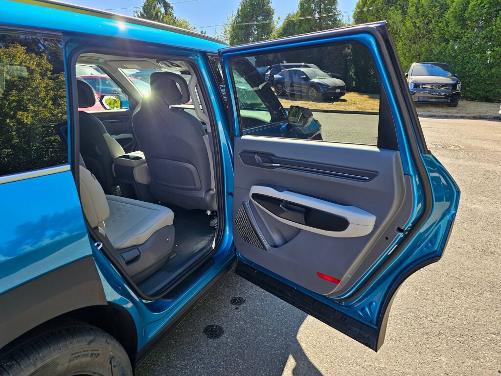 New 2026 Kia EV9 Wind AWD/4WD image 27