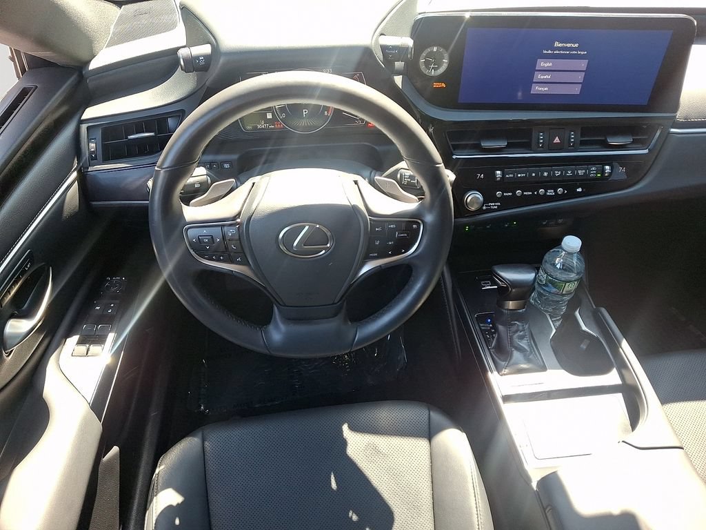 Used 2023 Lexus ES 250 w/ Premium Package AWD/4WD image 13
