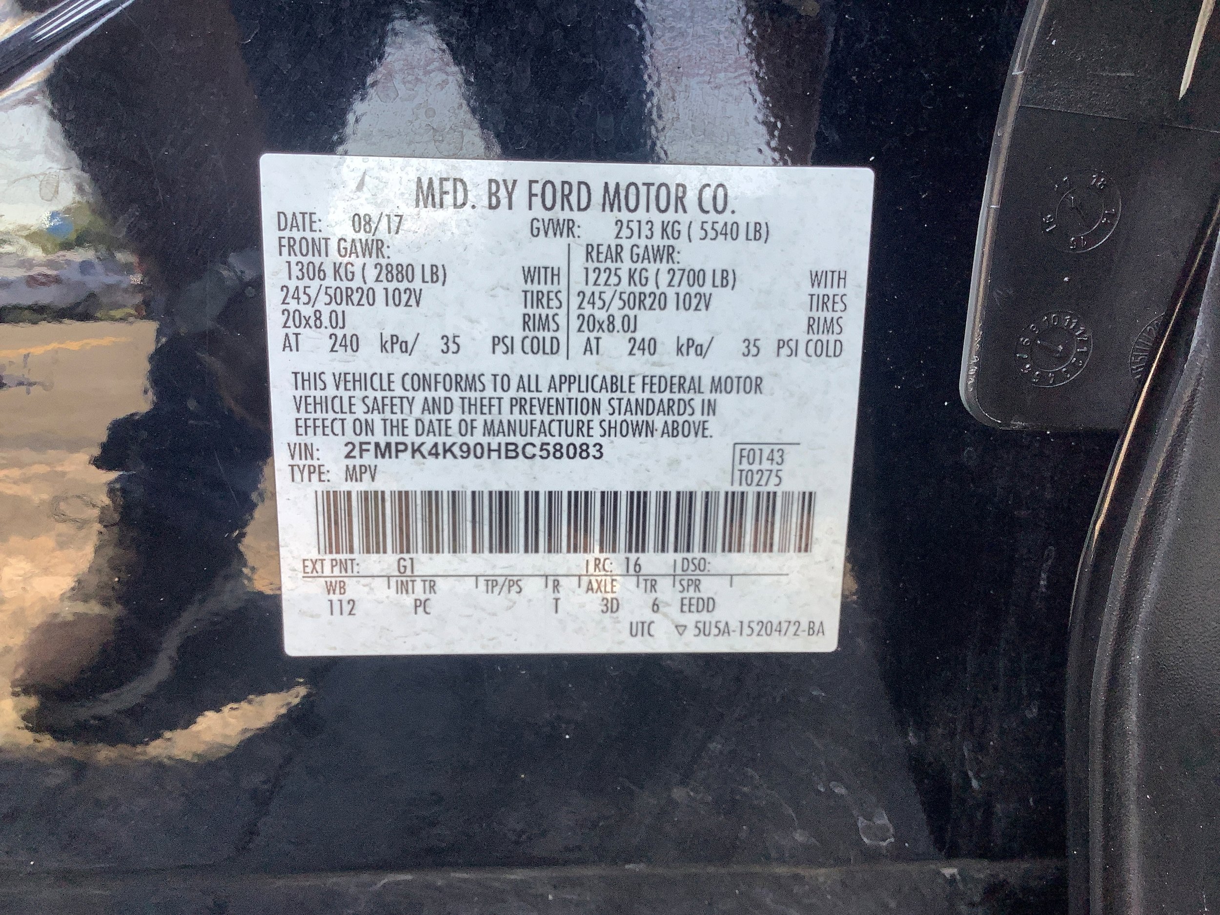 Used 2017 Ford Edge Titanium w/ Equipment Group 301A AWD/4WD image 28