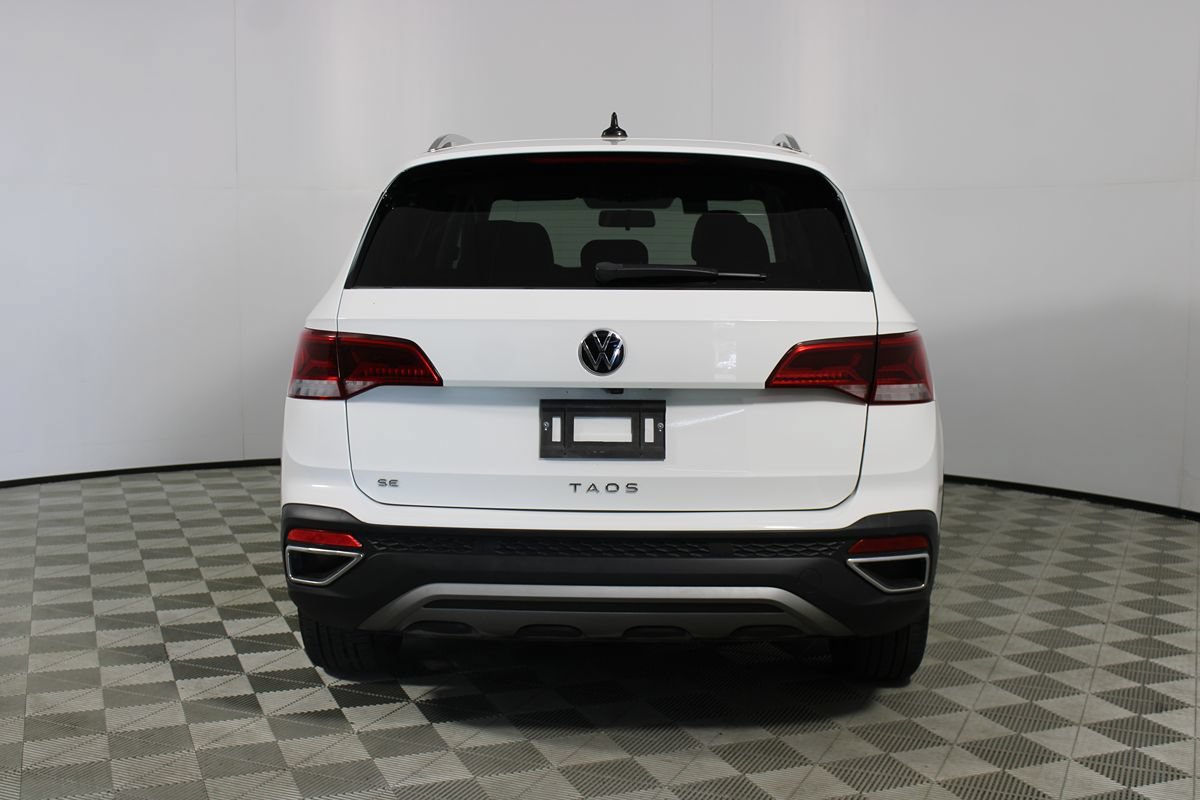 Used 2022 Volkswagen Taos SE FWD image 5