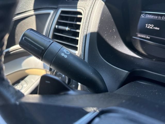 Used 2017 Ford Explorer XLT w/ Equipment Group 202A FWD image 17