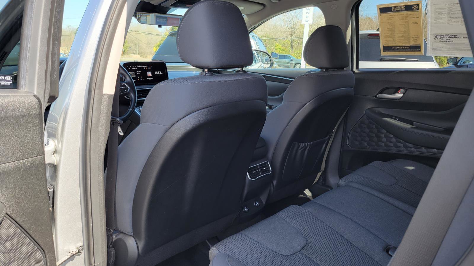 Used 2023 Hyundai Santa Fe SEL w/ Winter Weather Package image 32