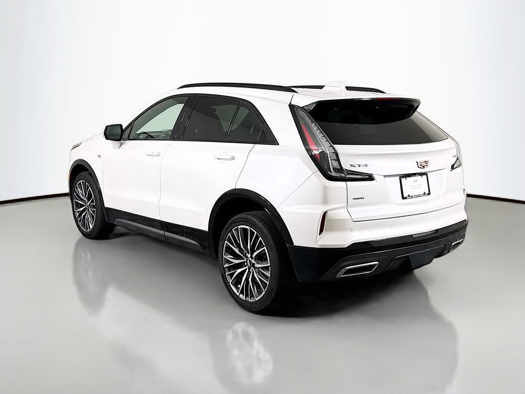 Used 2024 Cadillac XT4 Sport w/ Trailering Package AWD/4WD image 5