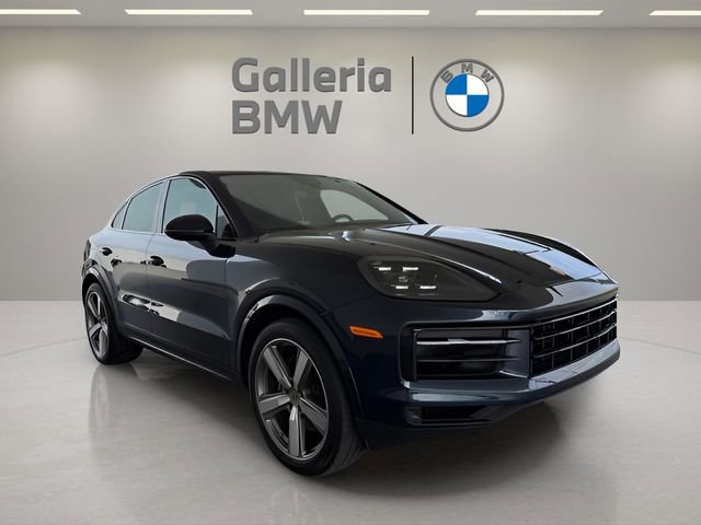 Used 2024 Porsche Cayenne Coupe image 4