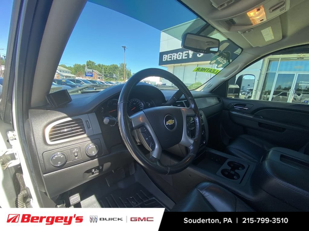 Used 2014 Chevrolet Silverado 3500 LTZ w/ LTZ Plus Package AWD/4WD image 11