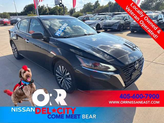 Used 2025 Nissan Altima 2.5 SV FWD image 7