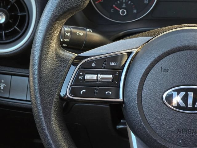 Used 2021 Kia Forte LXS FWD image 21