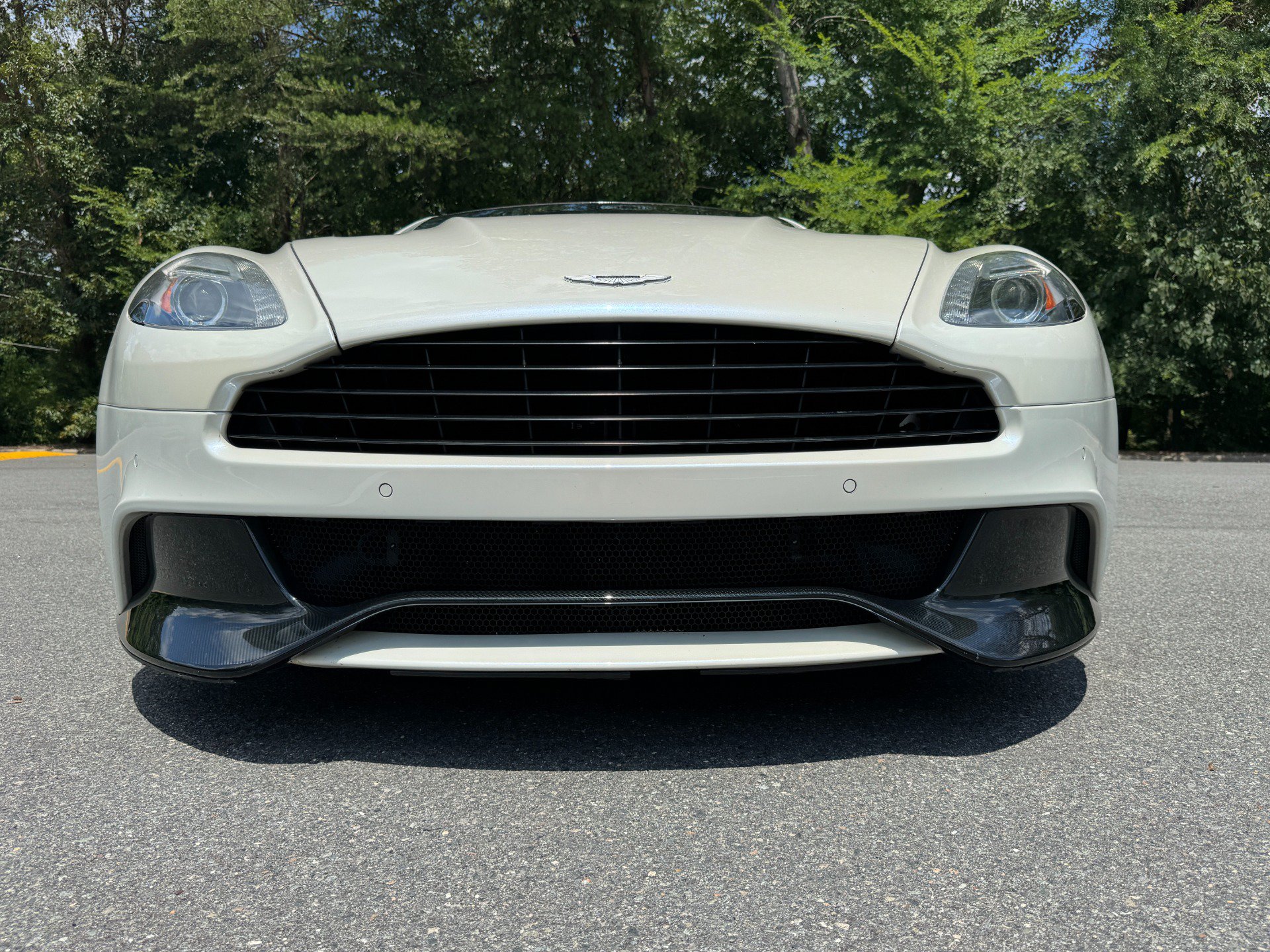 Used 2014 Aston Martin Vanquish Coupe RWD image 21