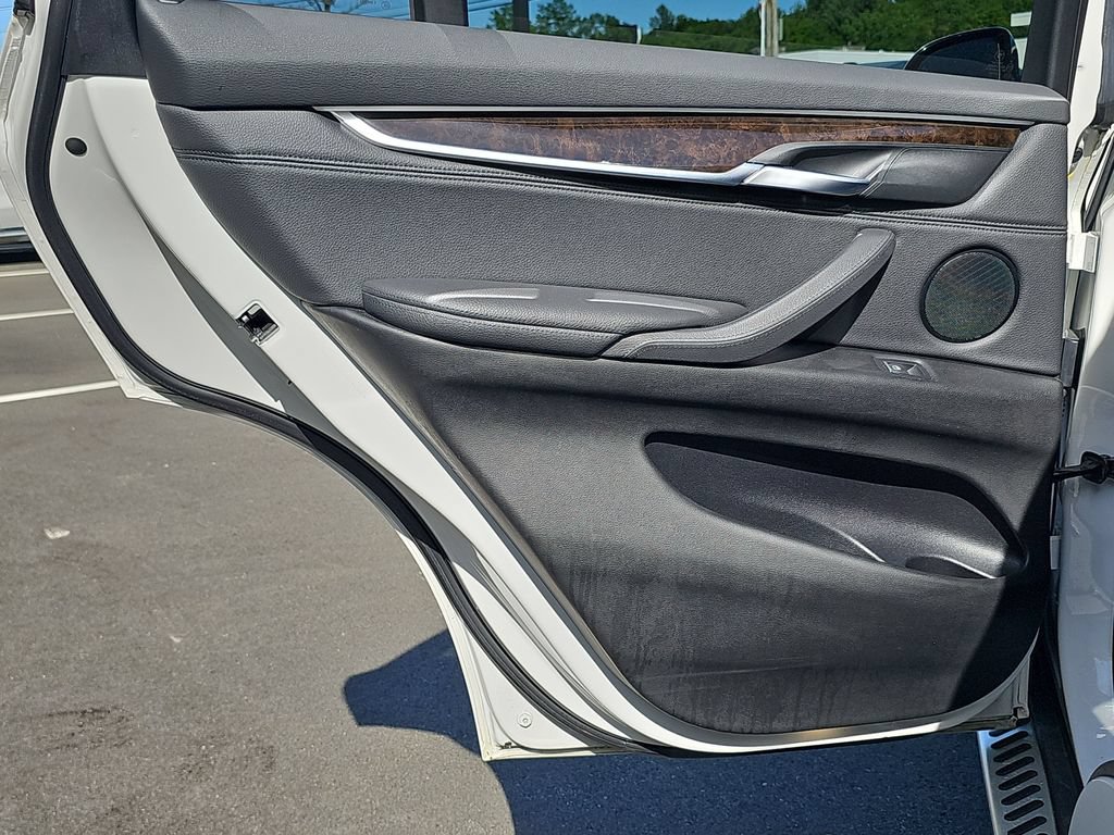 Used 2015 BMW X5 xDrive35i AWD/4WD image 25