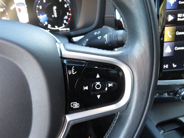 Used 2020 Volvo S60 T6 Inscription w/ Protection Package Premier image 13