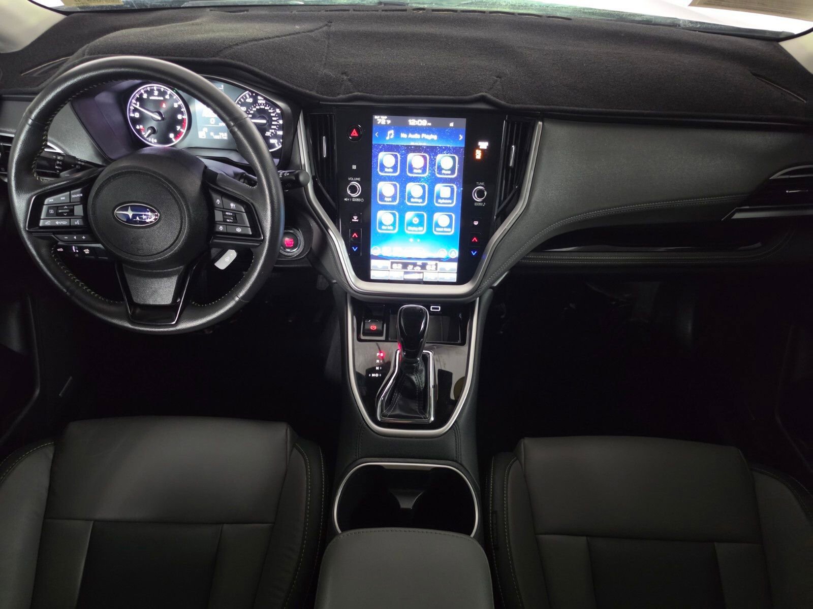 Certified 2025 Subaru Outback Onyx Edition AWD/4WD image 30