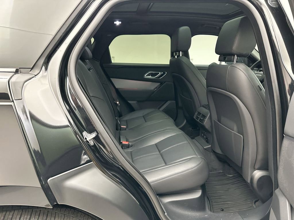 Used 2025 Land Rover Range Rover Velar S image 5