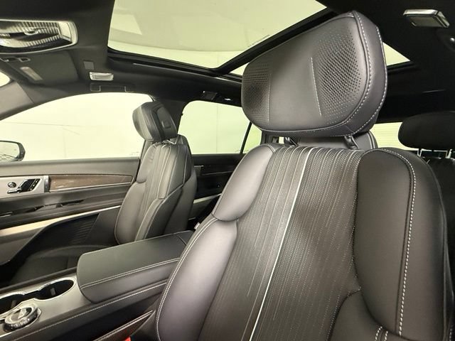 New 2027 Cadillac Vistiq Sport AWD/4WD image 20