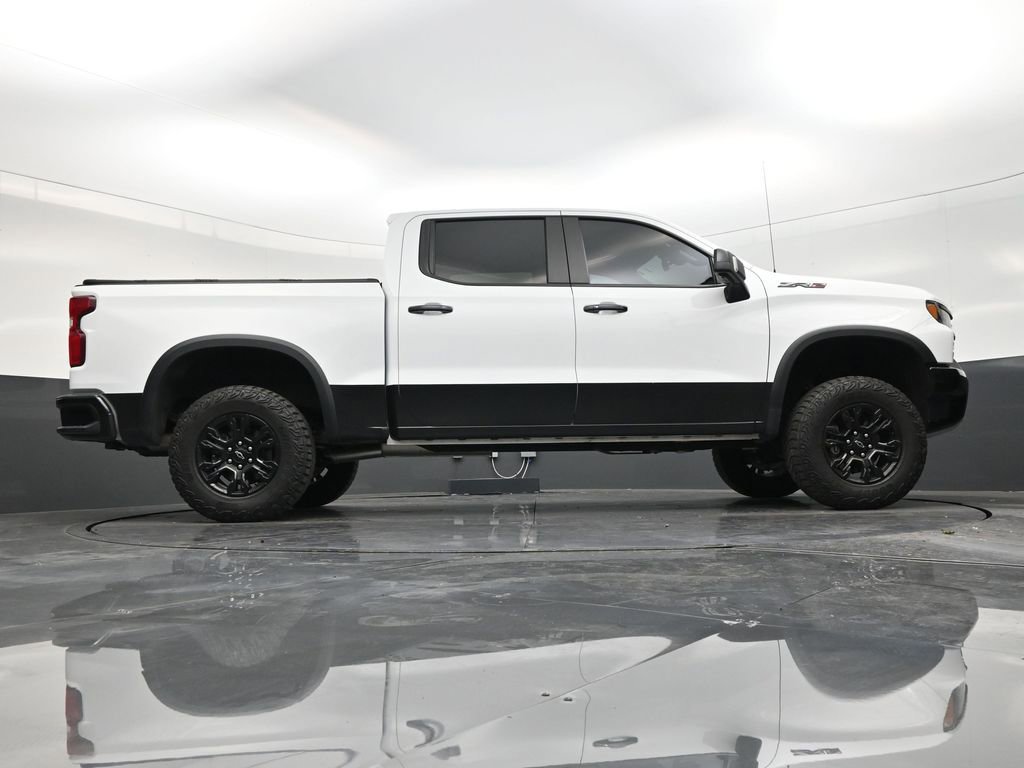 Used 2022 Chevrolet Silverado 1500 ZR2 w/ Technology Package image 25