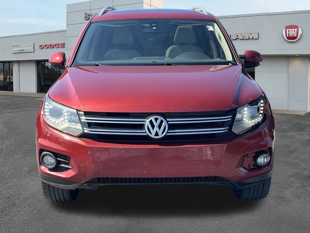 Used 2016 Volkswagen Tiguan SE FWD image 2