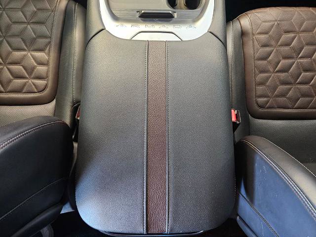 Certified 2025 Nissan Armada Platinum Reserve image 21