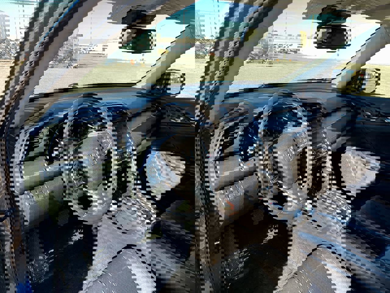 Used 2018 Honda Civic Touring image 29