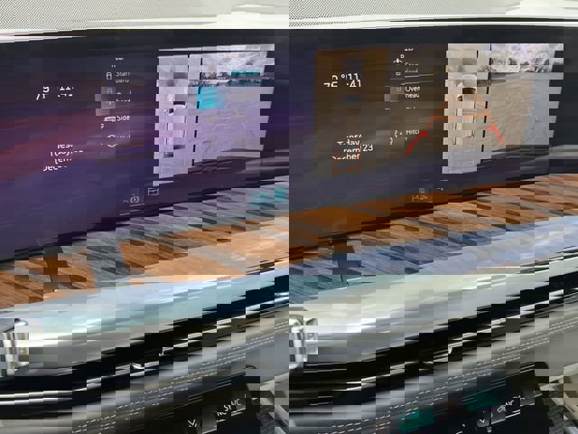 Certified 2026 Cadillac Escalade Platinum Sport w/ LPO, ONYX Package image 20