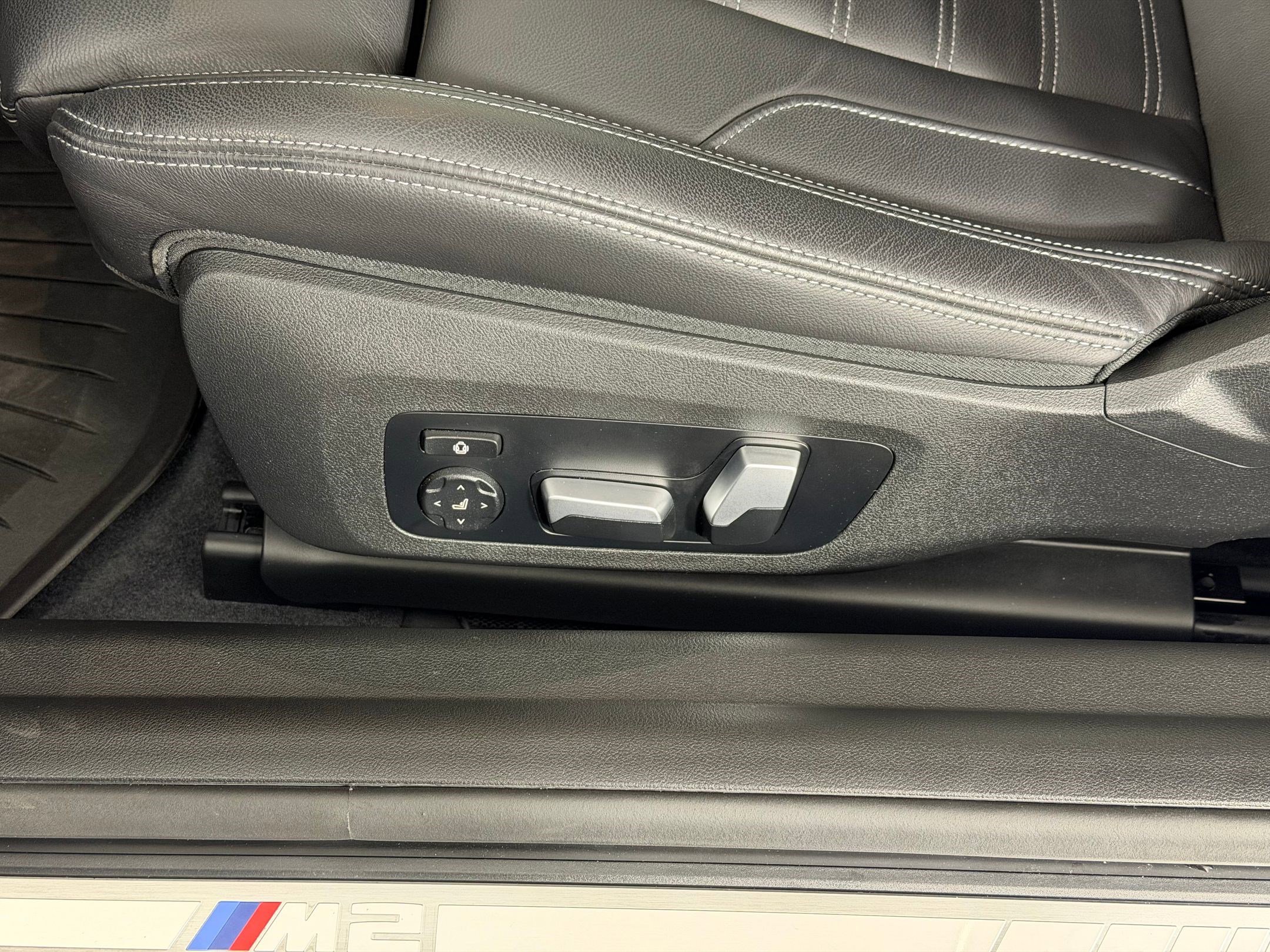 Used 2024 BMW M2 w/ Lighting Package image 14