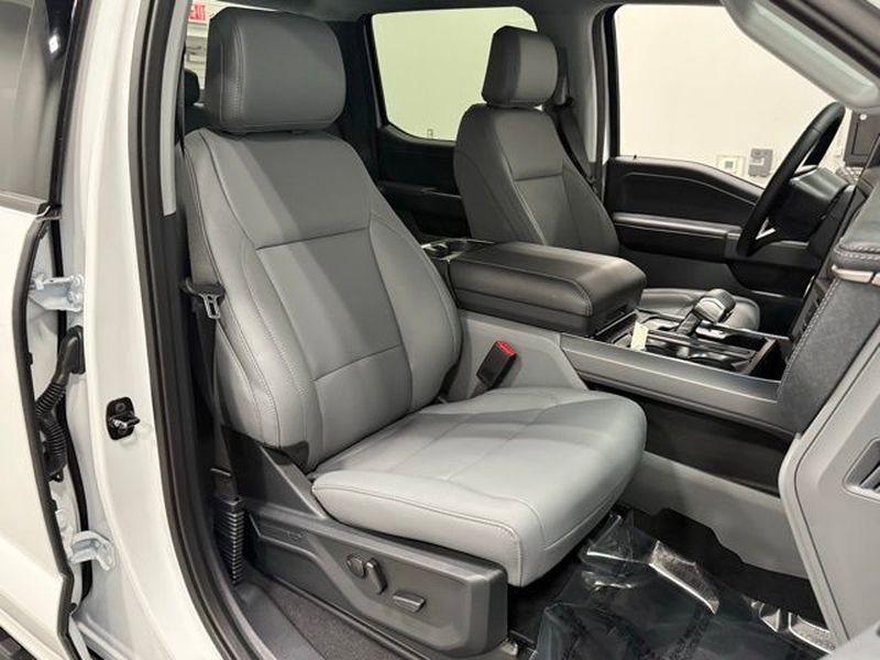 New 2025 Ford F150 Lightning Flash image 29