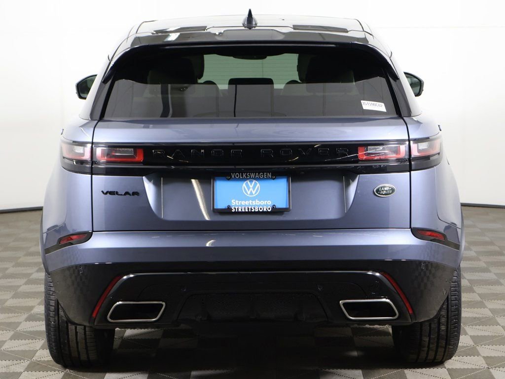 Used 2023 Land Rover Range Rover Velar R-Dynamic S image 16