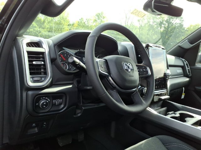 New 2026 RAM 1500 Big Horn AWD/4WD image 14