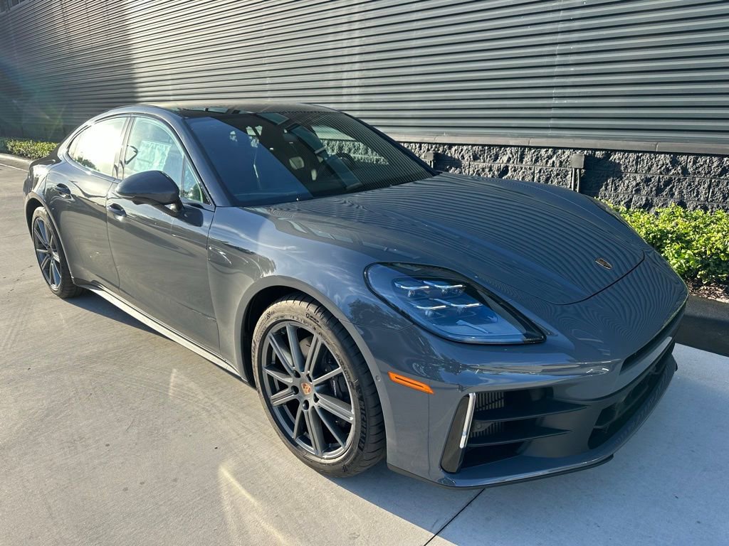 Used 2026 Porsche Panamera image 11