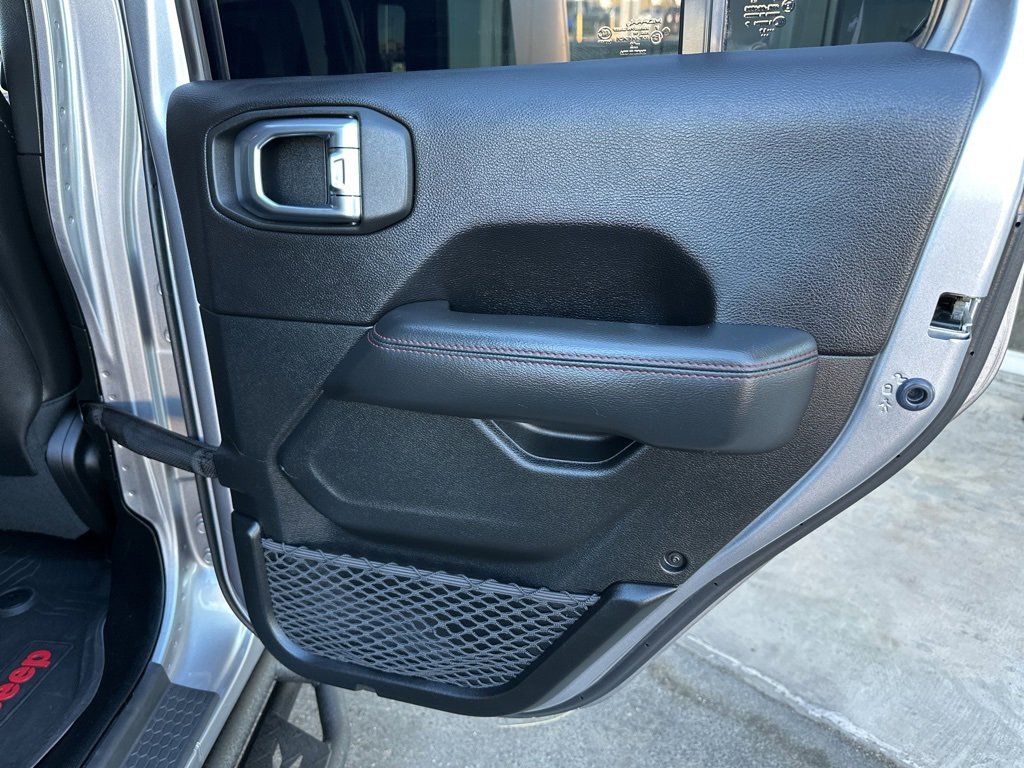 Used 2020 Jeep Gladiator Rubicon image 22