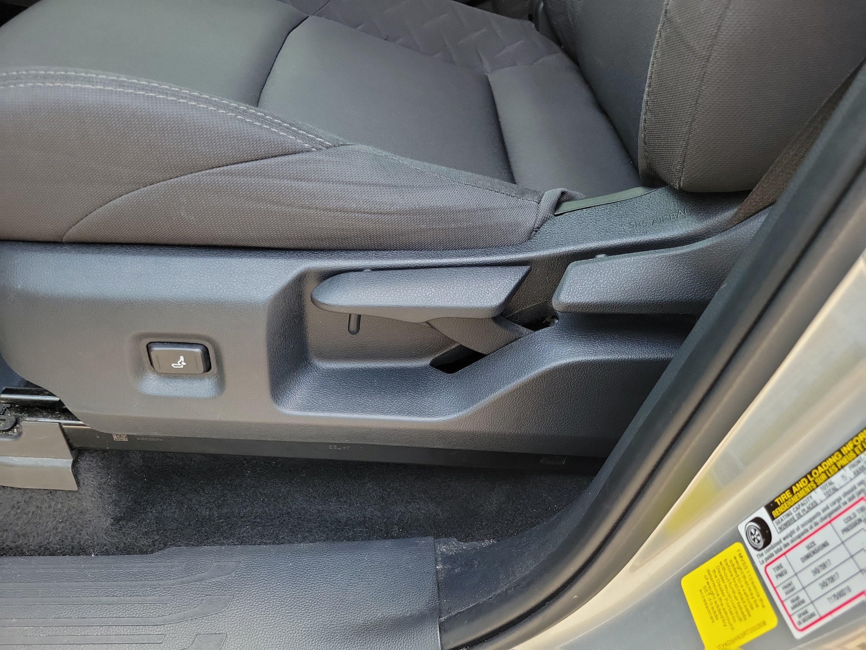 Used 2024 Toyota Tacoma SR w/ SR Upgrade Package RWD image 18