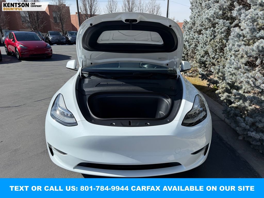 Used 2023 Tesla Model Y Long Range image 35