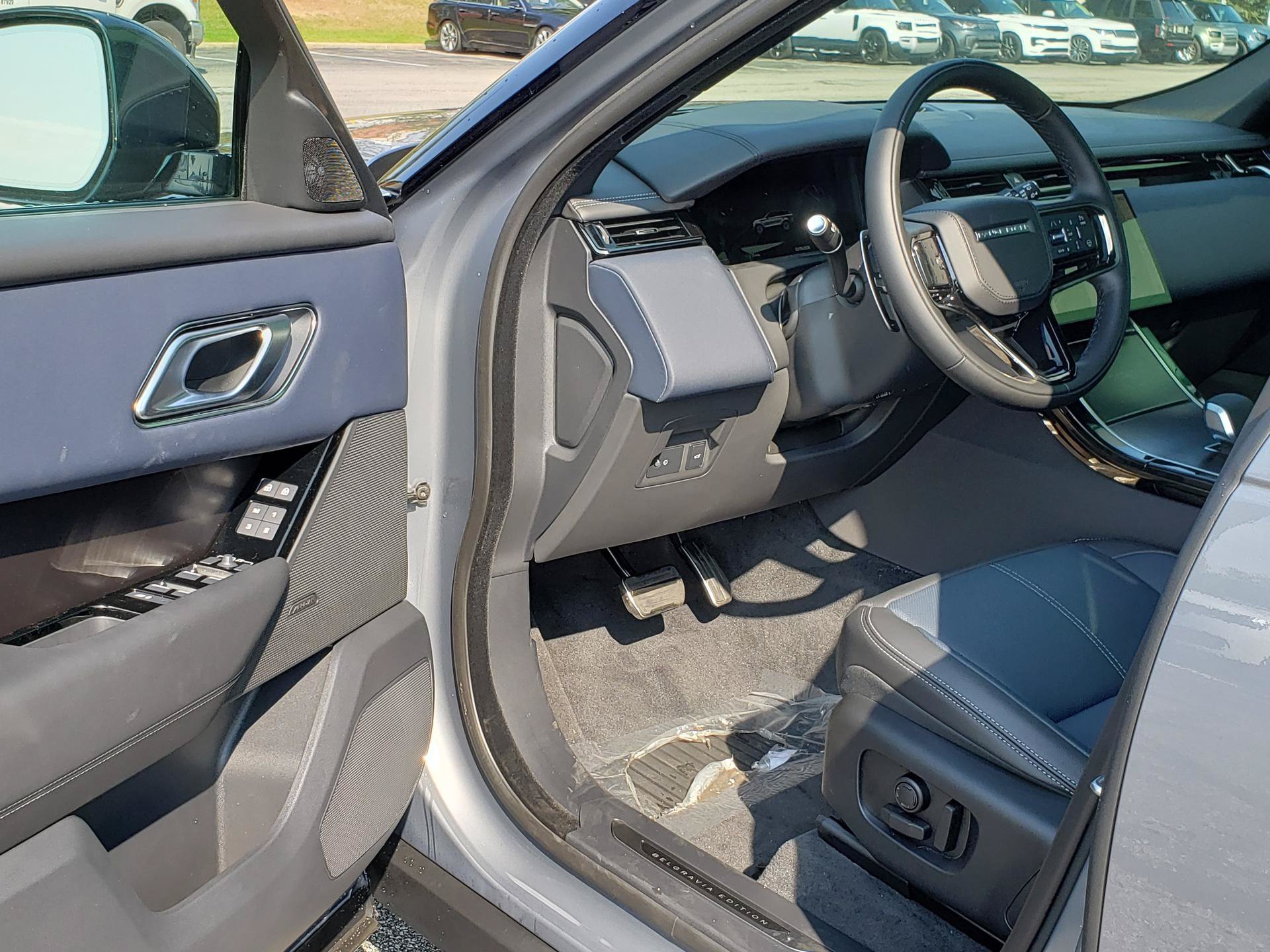 New 2026 Land Rover Range Rover Velar Belgravia AWD/4WD image 9
