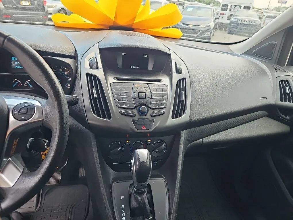 Used 2018 Ford Transit Connect XL FWD image 16