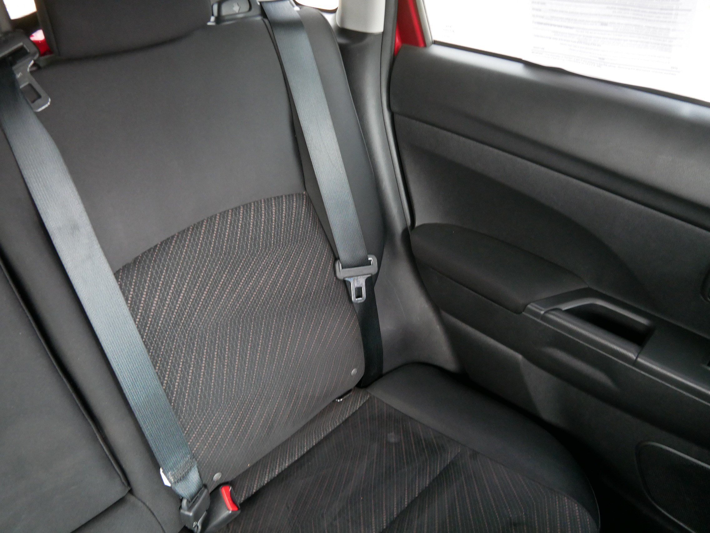 Used 2015 Mitsubishi Outlander Sport SE AWD/4WD image 14