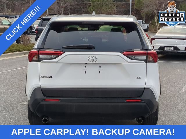 Used 2022 Toyota RAV4 LE image 5
