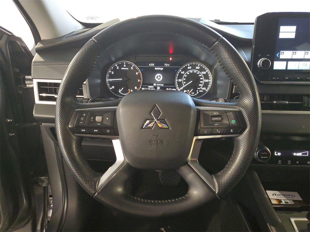 Used 2024 Mitsubishi Outlander SE image 18