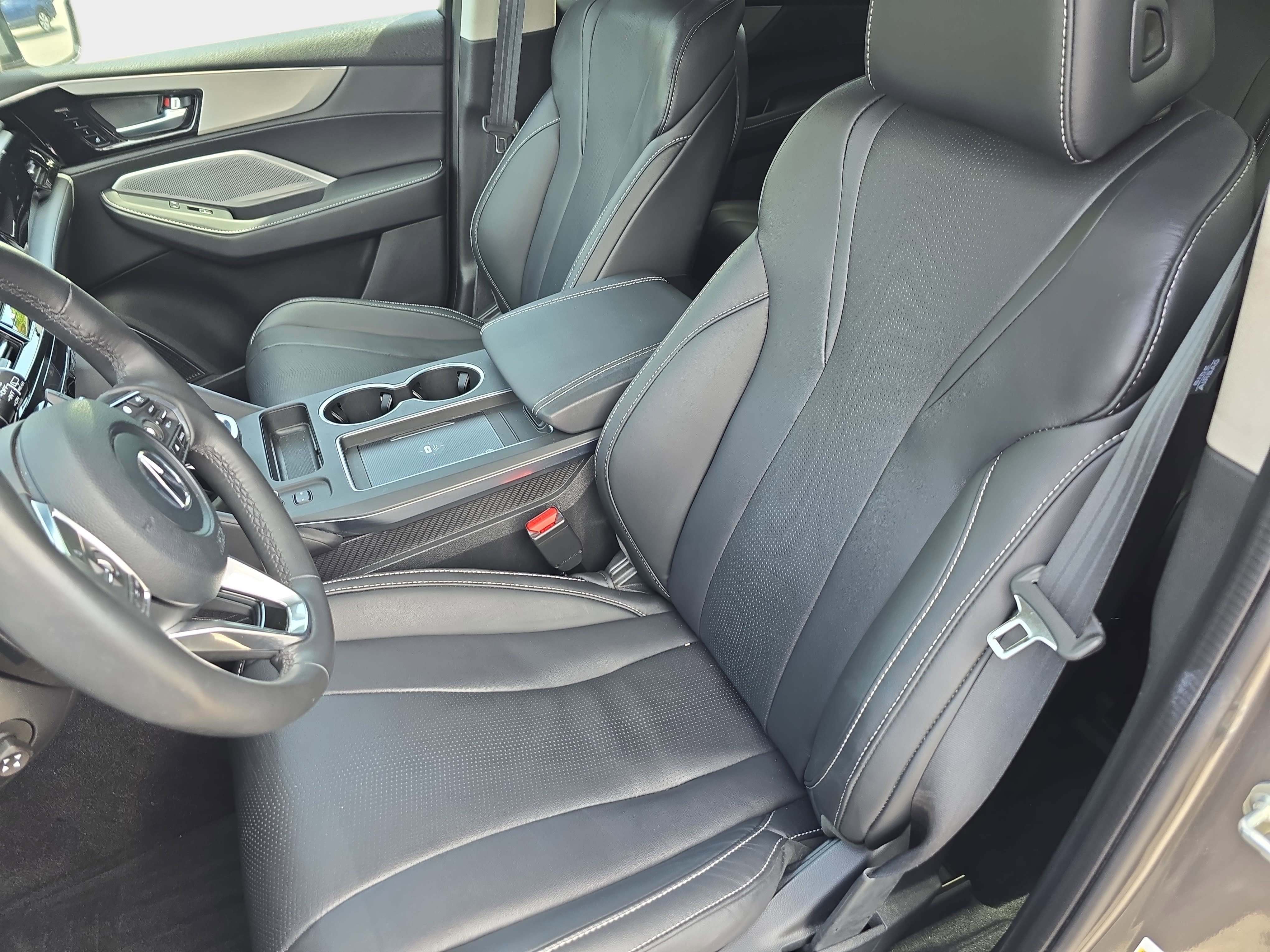 Certified 2025 Acura MDX FWD w/ Technology Package image 15