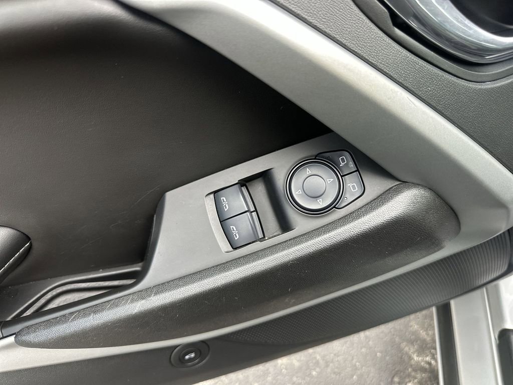 Used 2017 Chevrolet Camaro SS image 13