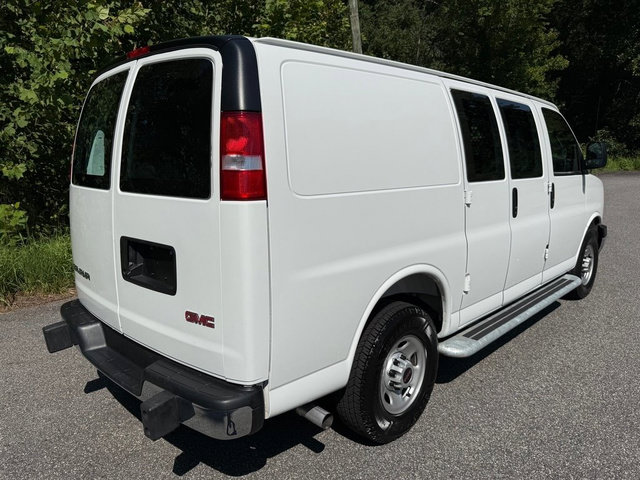 Used 2025 GMC Savana 2500 w/ Driver Convenience Package RWD image 8