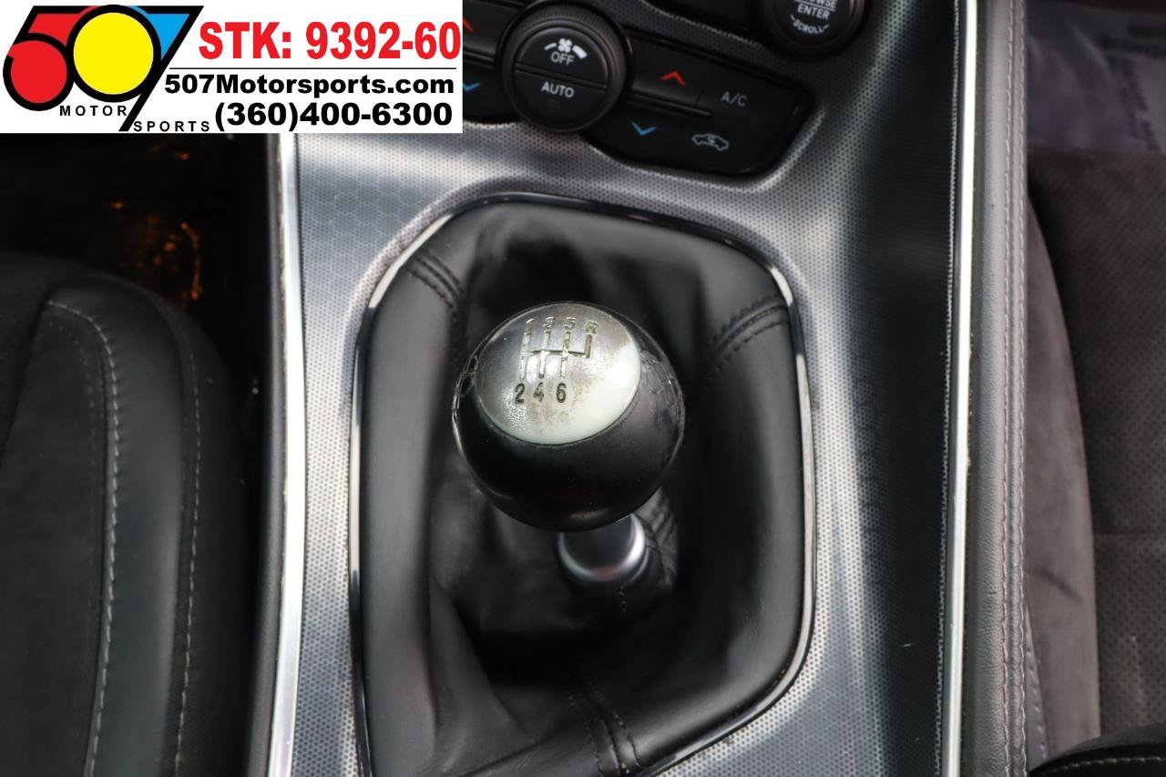 Used 2015 Dodge Challenger R/T Scat Pack w/ Leather Interior Group RWD image 19