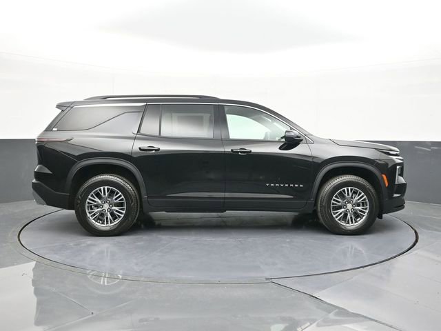 New 2025 Chevrolet Traverse LT w/ LPO, Floor Liner Package image 17
