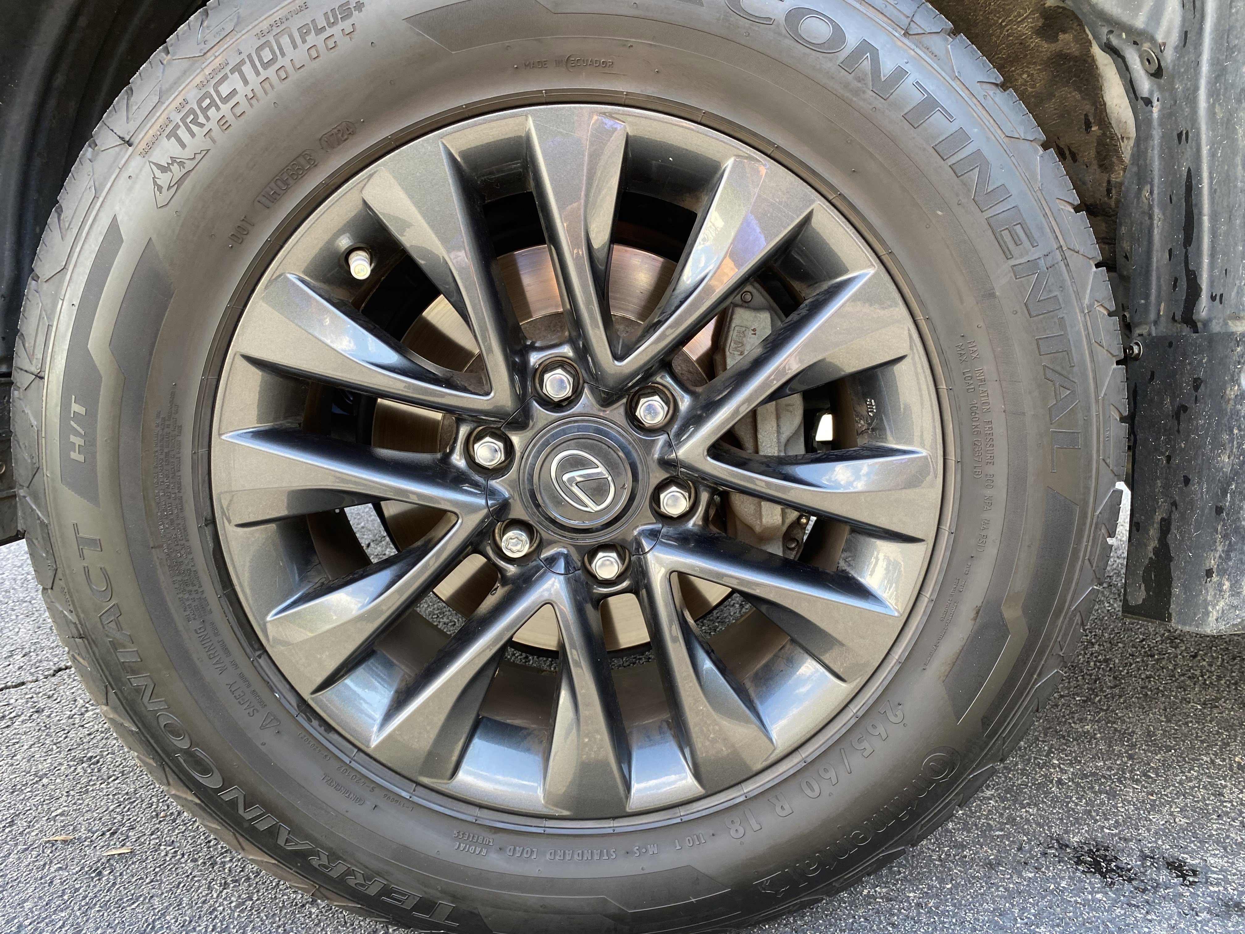 Used 2020 Lexus GX 460 Premium w/ Premium Package image 42