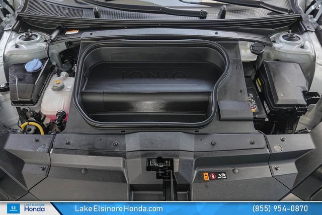 Used 2024 Hyundai Ioniq 6 SE RWD image 26