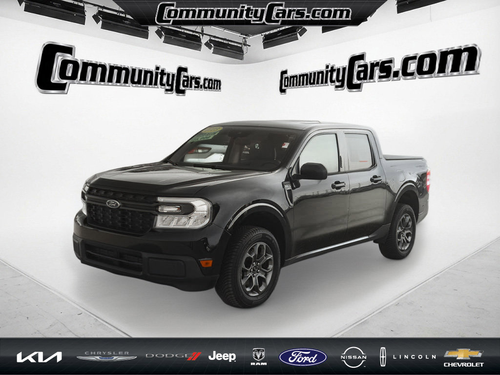 Used 2023 Ford Maverick XLT image 2