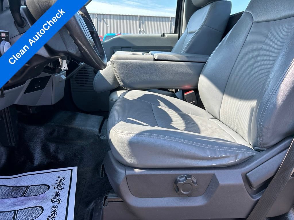 Used 2015 Ford F250 XL AWD/4WD image 2