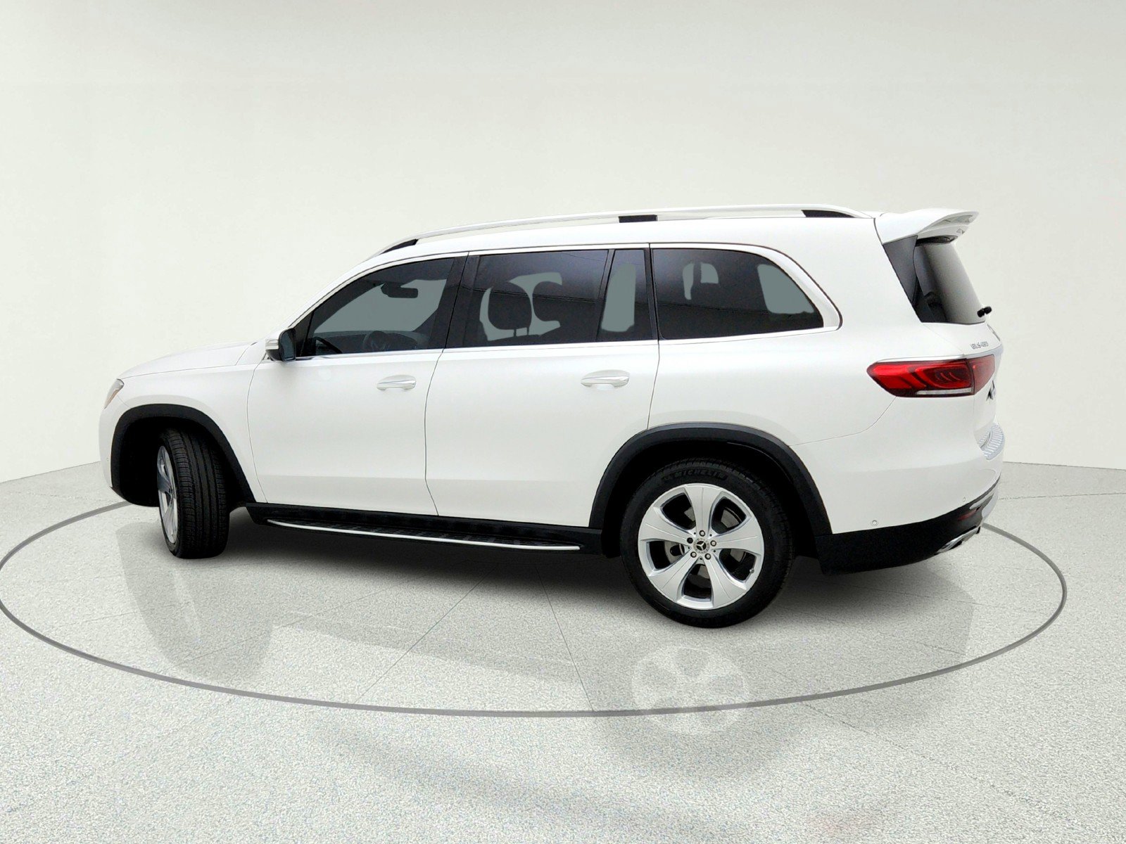 Used 2021 Mercedes-Benz GLS 450 4MATIC image 13